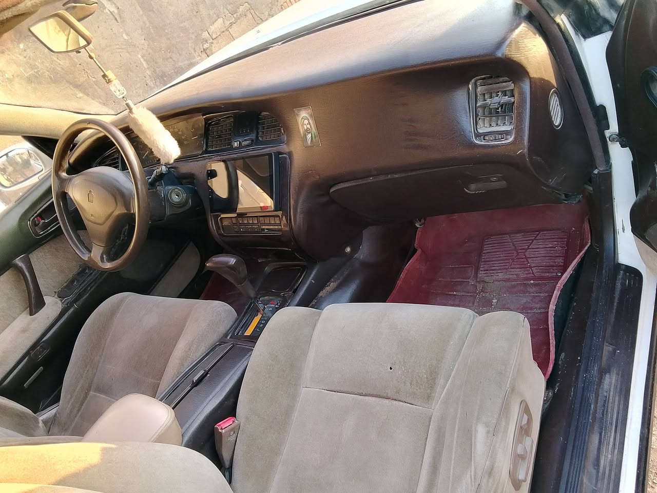 سلام عليكم بطه منتصل موديل 93رقم واصط سنويه27مشروع_وطني المكان ناصريه شارع السفينه السعر 52وبيهاا مجال قليل

***********
