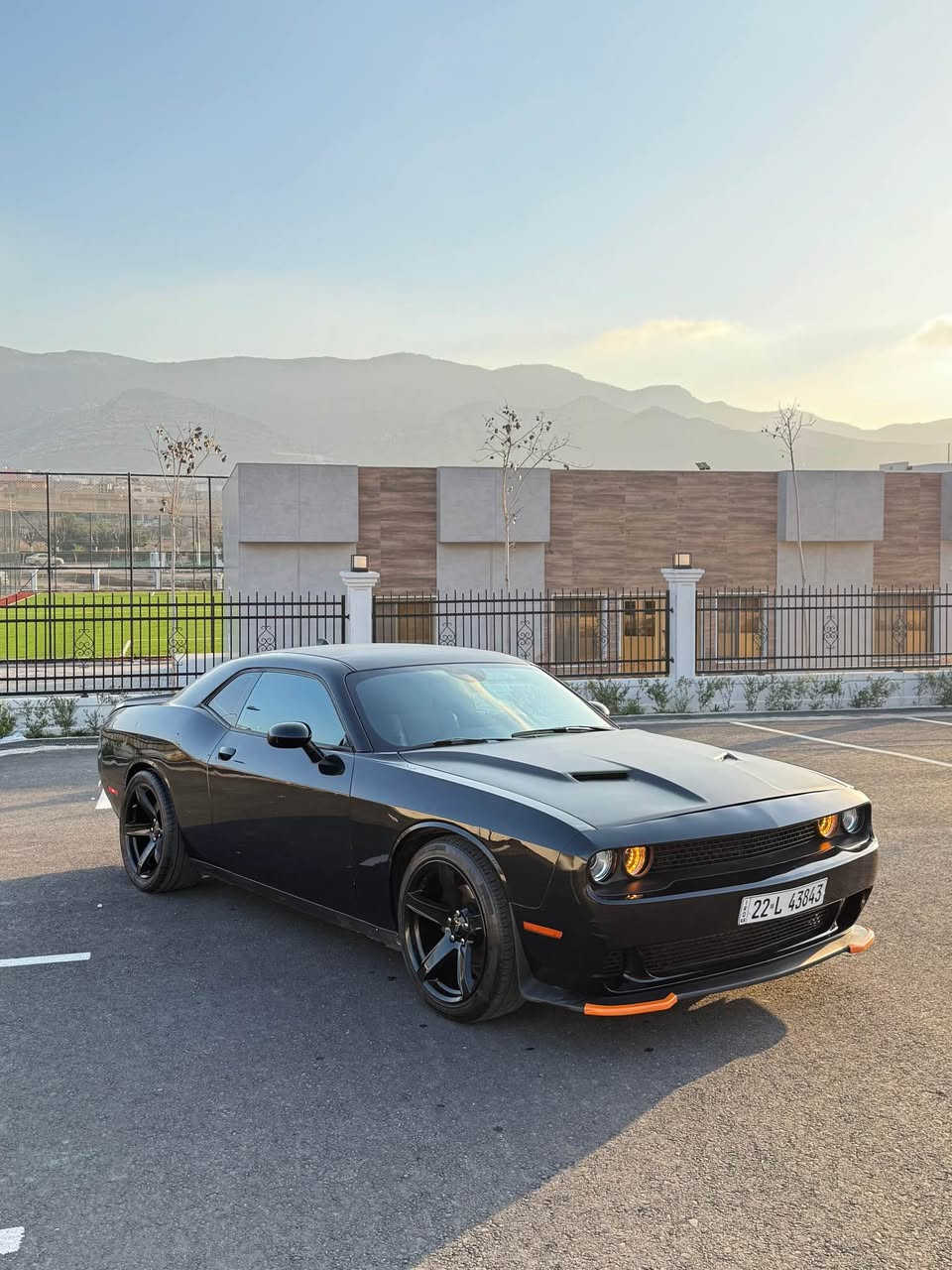 دوج چالنجر Dodge challenger

الموديل : ٢٠١٧ | 2017
محرك ٦ سلندر

اخوان السيارة بيهة ٤-٥ قطع صبغ 
ابيع حزام صبغ

اخوان السيارة مصروف عليها هواي من دعاميات
و لايتات و ويل كب و سقف رولزرايس 
دينار مصرف مابيها

(( السعر : 135 ورقة $ )) ومجال كلش بسيط
و ليشوفها غالية يعبر المنشور بكلمة طيبه 

***********
(( *********** ))

مكان السيارة دهوك 

 السيارة رقم اربيل تحويل ثاني يوم 
مواصفات الچالنجر معروفة دهوك, العراق

