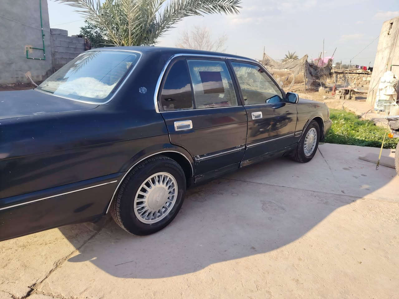أرنب موديل 95 بسمي النهاية ال27
كير محرك تبريد شرط تخم تاير جديد
 دواخل نضيف سياره خير من الله الحمدلله
ع أيدي  رقم واسط مكانها واسط 
س. ٦٣
***********
