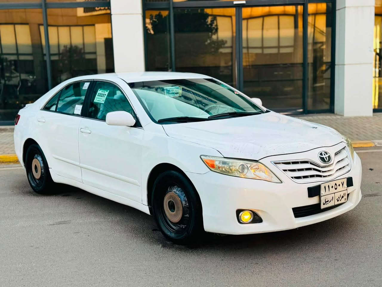 كامري ٢٠١٠  مواصفات امريكي
ره نگي سبي به فري 

يه ك جه مه له خي بيشه وه بوياخه  بيش و دواي كبس بي ناو گرتن 

مه كينه ي نه كرا وه ته وه به شه رت 

سه نه وي به سه ر جووه ته حويل غه را مه به شه رت 

هيج مسروفيكي تيانيه  هه مو گيا ني به شه رت 
٧$غرامەی لەسەرە 
سعري / ١٠٩ $ 

شوين/ سليماني 

ژ.م/***********
***********
