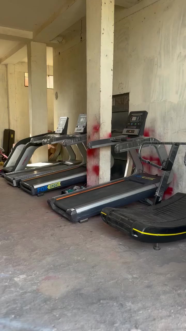 3مشايات تيكنوو خوات بسعررر خيال مع بعض او قطاعي مشايتين مزودين ب استالس تحت السير يعني مفيش خشبه هتتاكل مدا الحياه 
01032464309


**إذا كنت صاحب هذا الإعلان وتريد حذفه لأي سبب، رجاءا أرسل رسالة إلى الدعم الفني**