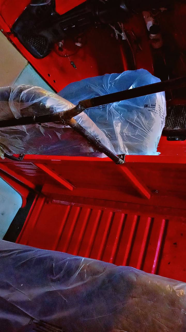 بياجو موديل 21 أوراق كاملات كابيه لا ضربه ولا صبغ مكفزله كله جديده مناسبه مستعجل على بيعتها السعر 2.250 مكان بغداد***********
