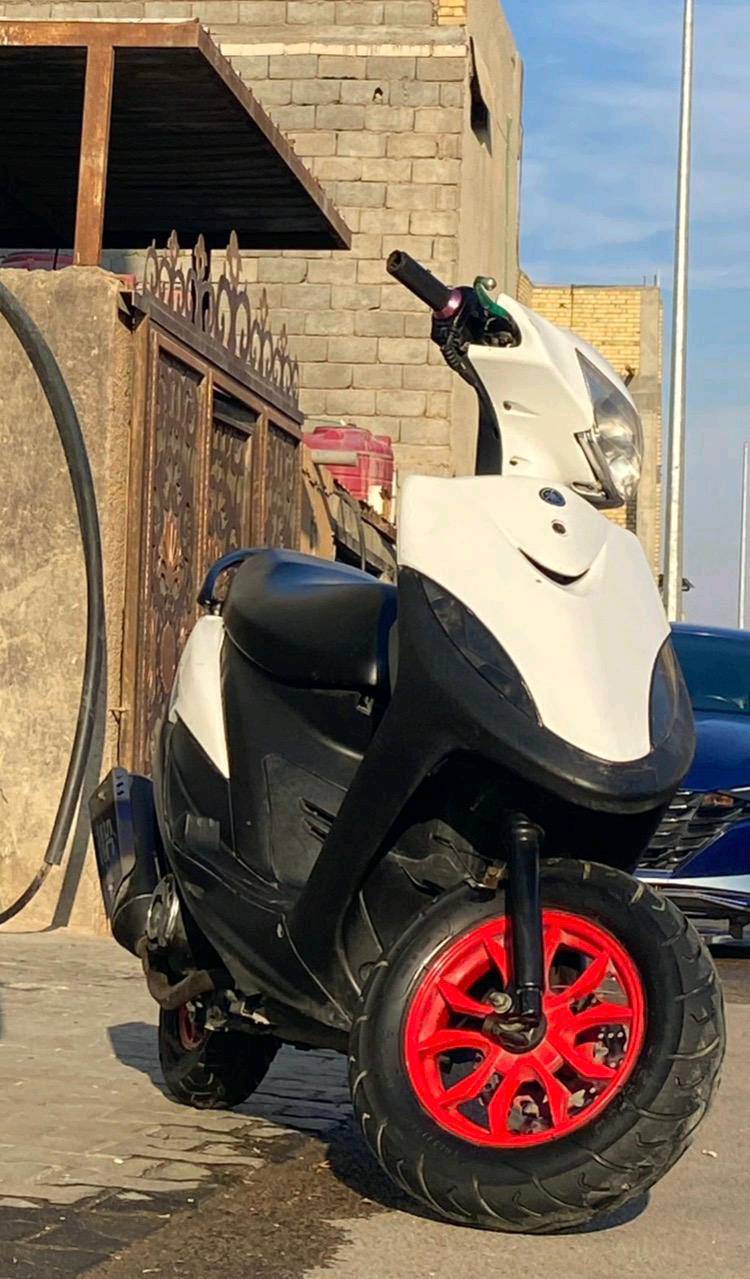 دراجه ماكس عدله الدراجه ما بيها نقص شلعه معدل لايت زنون اشاير هورن كهربائيات كلها شغاله الدراجه ما مفتوحه صبانه ما محطوطه عليها بيها خيط تبخير يعني احسب احساب تبدل بوشه اذا عود وكفت اب 45 الف الصلي وهيه تضل وياك عمر هيج بس مجرد دخانه بسيطه من اشغلها الصبح ما بيها اي نقص العنوان بصره اسعر 700 وبيها مجال الرقم واتساب فقط