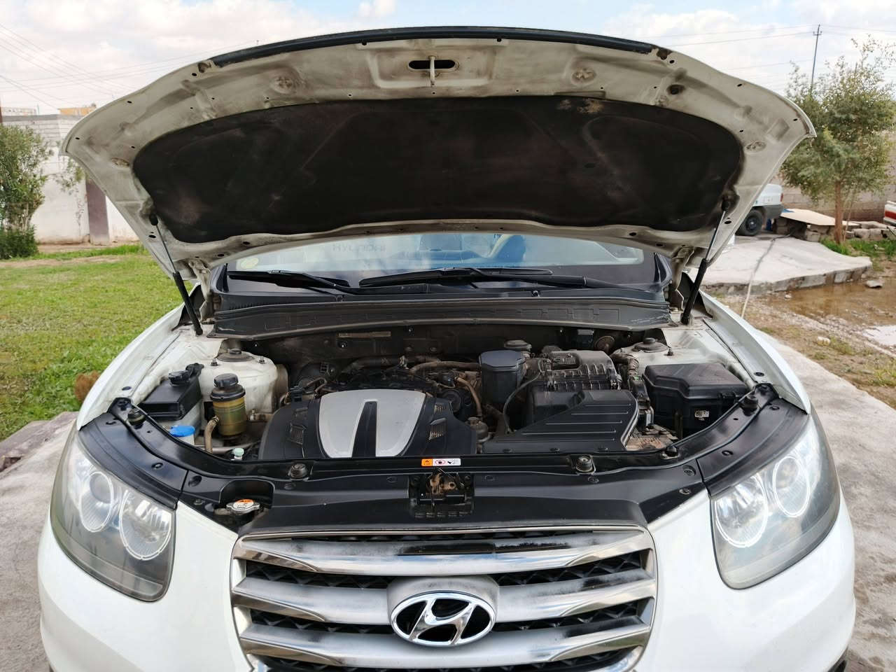 السلام عليكم سنتافي V6 ستة سلندر فور ويل سبعة راكب موديل 2012 رقم بغداد الماني مكفولة ما عدة الموضح بالصورة مكينة كير مكفولات كشن كهربائي مري كهربائي ثلاث قطع تبريد ثلاجة و هواي مواصفات بيهة بندي صندوك جكات بكان السيارة بغداد السعر 170 بيها مجال حك جيتك لل ستفسار 
***********
***********
