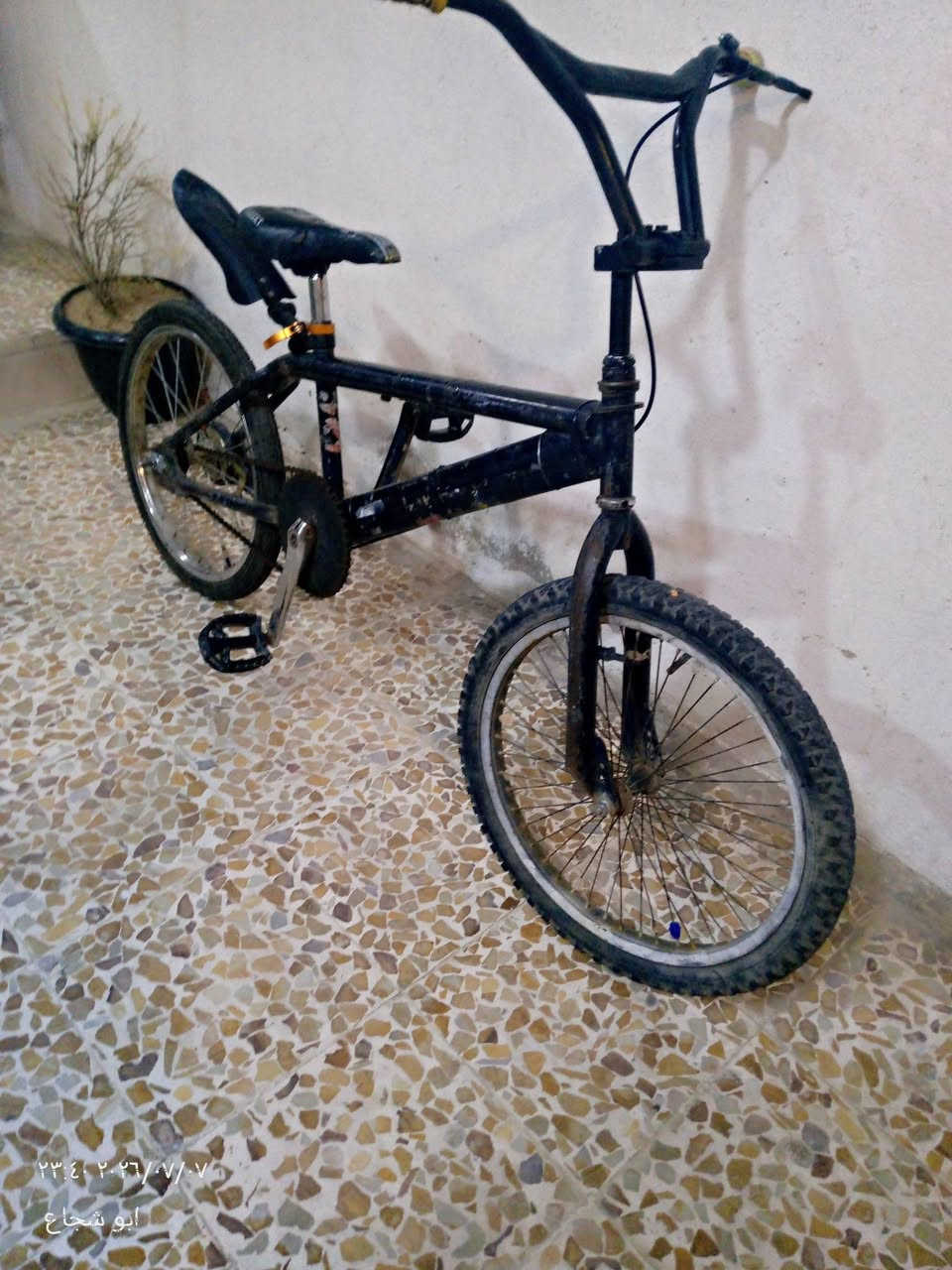 بايسكل للبيـع...
النوعـية:BMX
الحجم: 20
تايرات جدد..
بريك خلفي فقط!. 
السـعر …: 50 وبـي مجال بسيط!. 
الشـراي يجي خاص.


**إذا كنت صاحب هذا الإعلان وتريد حذفه لأي سبب، رجاءا أرسل رسالة إلى الدعم الفني**