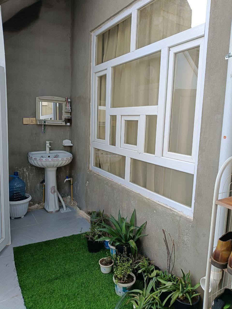 بيت زراعي 100 متر طولاني
عالي واساس مضبوط وبناء جديد زيرو
كامل من كلشي كهرباء مولد مي ، سيراميك كامل  سقوف ثانويه 
مجاري وتاسيس كهرباء درجة اولى 
موقع/ زراعي حي العسكري ، قرب جامع المشكاة 

***********
***********
38 وبي مجال بسيط كركوك, العراق
