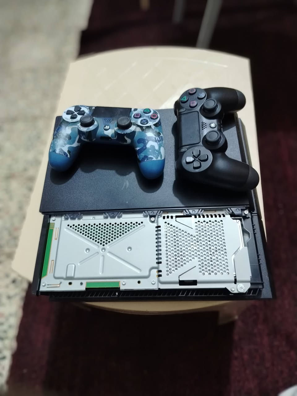 عليكم من رخصت مدير الكروب المحترم بلي 4 فات مهكر مكفول كفاله عام من الفتح ولصيانه سعر الجهاز 190 وبي مجال مكاني بغداد الحريه  رقم ***********
