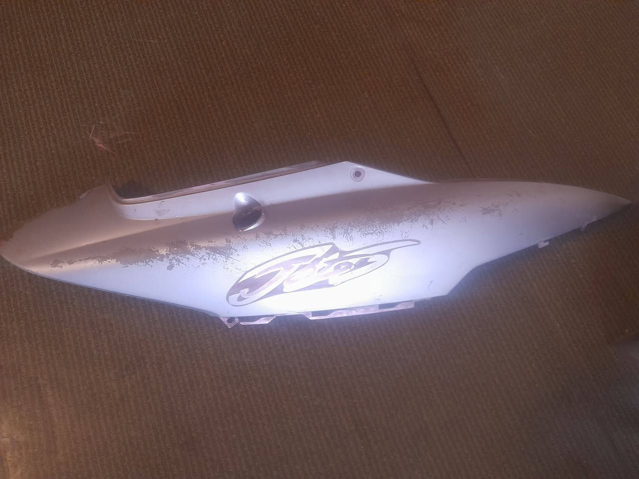 كفرات ماكس والباقي مال غير دراجه اليفيدنه ينطي سعر وبلعافيه علي مكاني بغداد قرب  سيطره الشعب ***********
