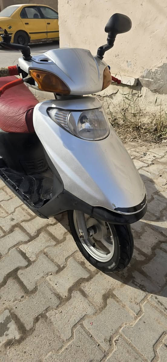 سبيسي ماليزي.
بيها مكينه ياباني. خرسه

كهربائيات سلف كلها شغاله. مابيها نقص

قفل من الاخير. ب 325

كوت / حي الجهاد

***********
