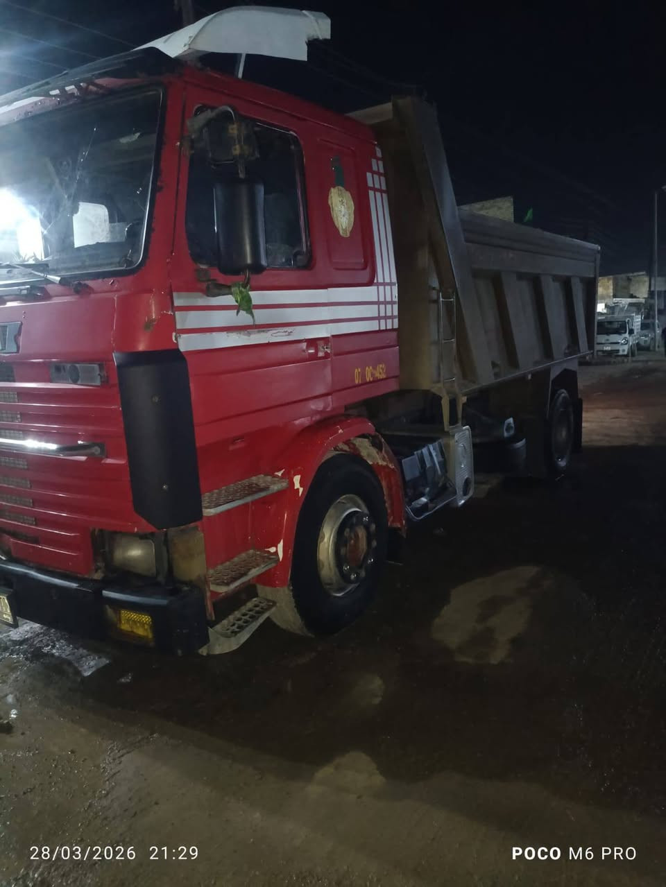 سكانيه موديل 1993 مكينه 12 ونص قماره 13 تخم تاير بدي تفصال *********** ***********
