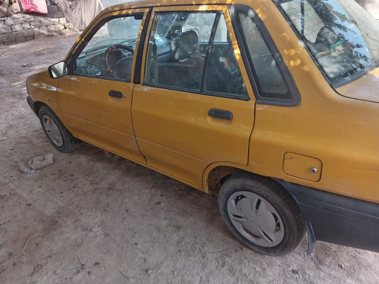 السلام عليكم البيع سياره سايبه موديل 2013 مكفوله من ضربه من تبديل كير مكينه مكفولات حداديه جديده  تخم تأير جديد رقم قادسيه 16 نكليزي بسمي سنويه 2030  مصفره هيئة وقرامات مامطلوبه الو ربع مداور ثاني يوم السعر 34 وبيه مجال مكان السياره الديوانية قضاء عفك رقم ***********
