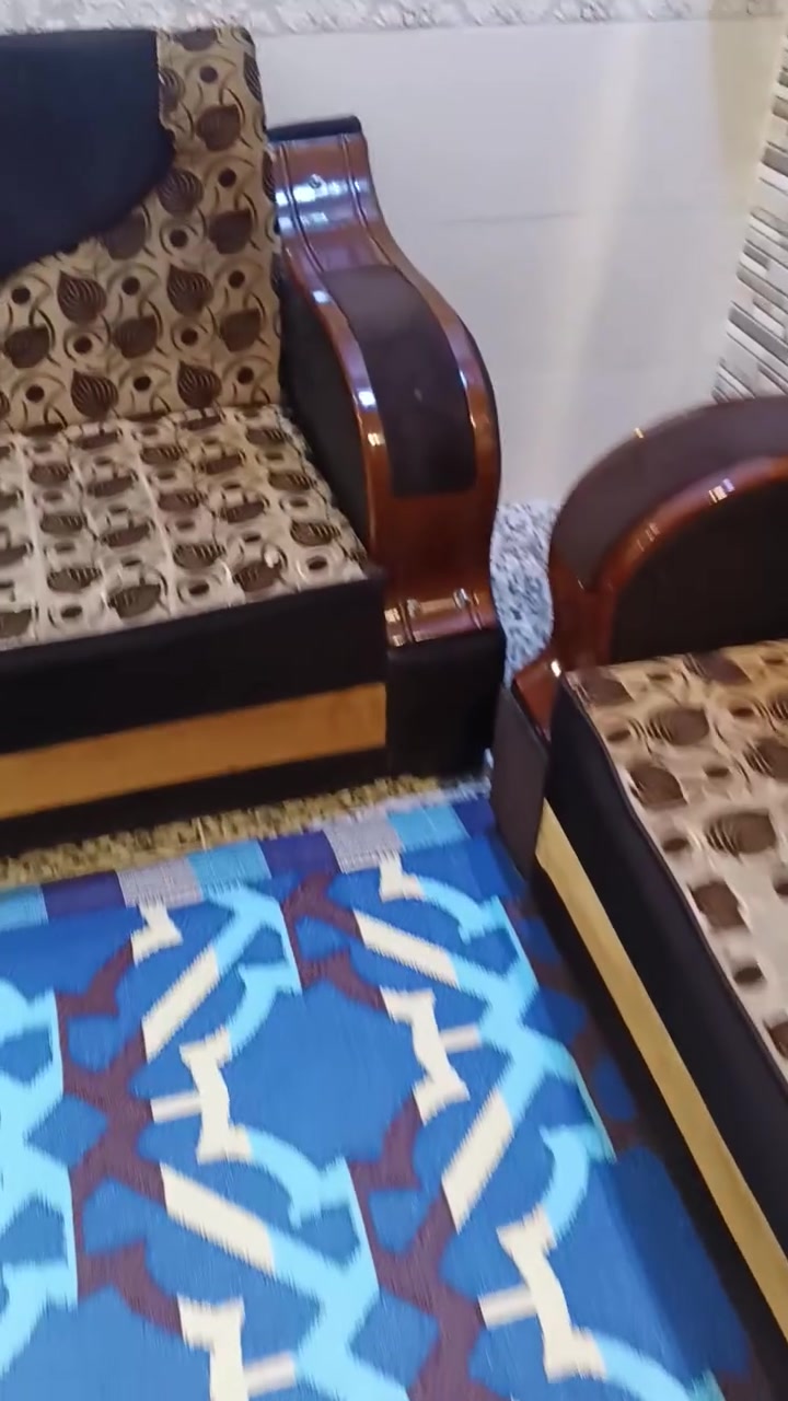 تخم عدد 2 
10مقاعد للاستفسار خاص


**إذا كنت صاحب هذا الإعلان وتريد حذفه لأي سبب، رجاءا أرسل رسالة إلى الدعم الفني**