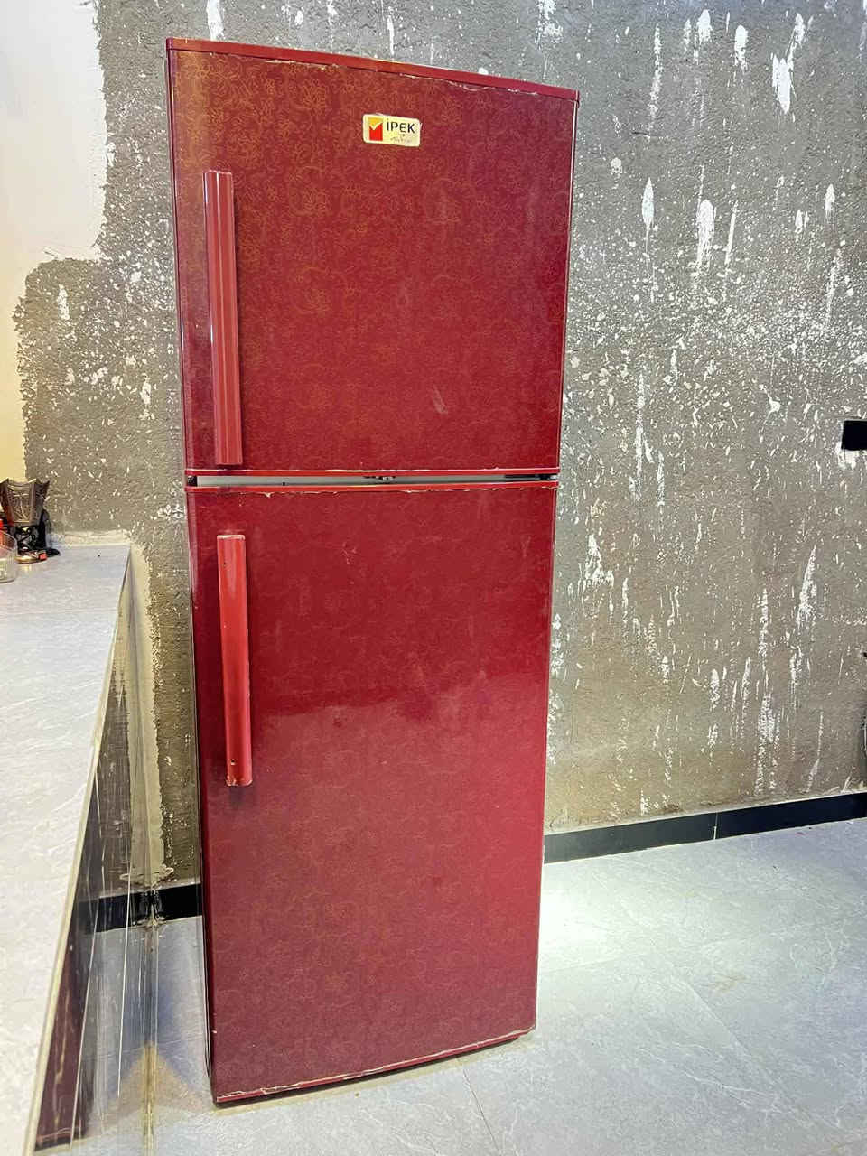 ثلاجه جديده تجميد فول حجم ٢٥ قدم مكان شعب ***********
