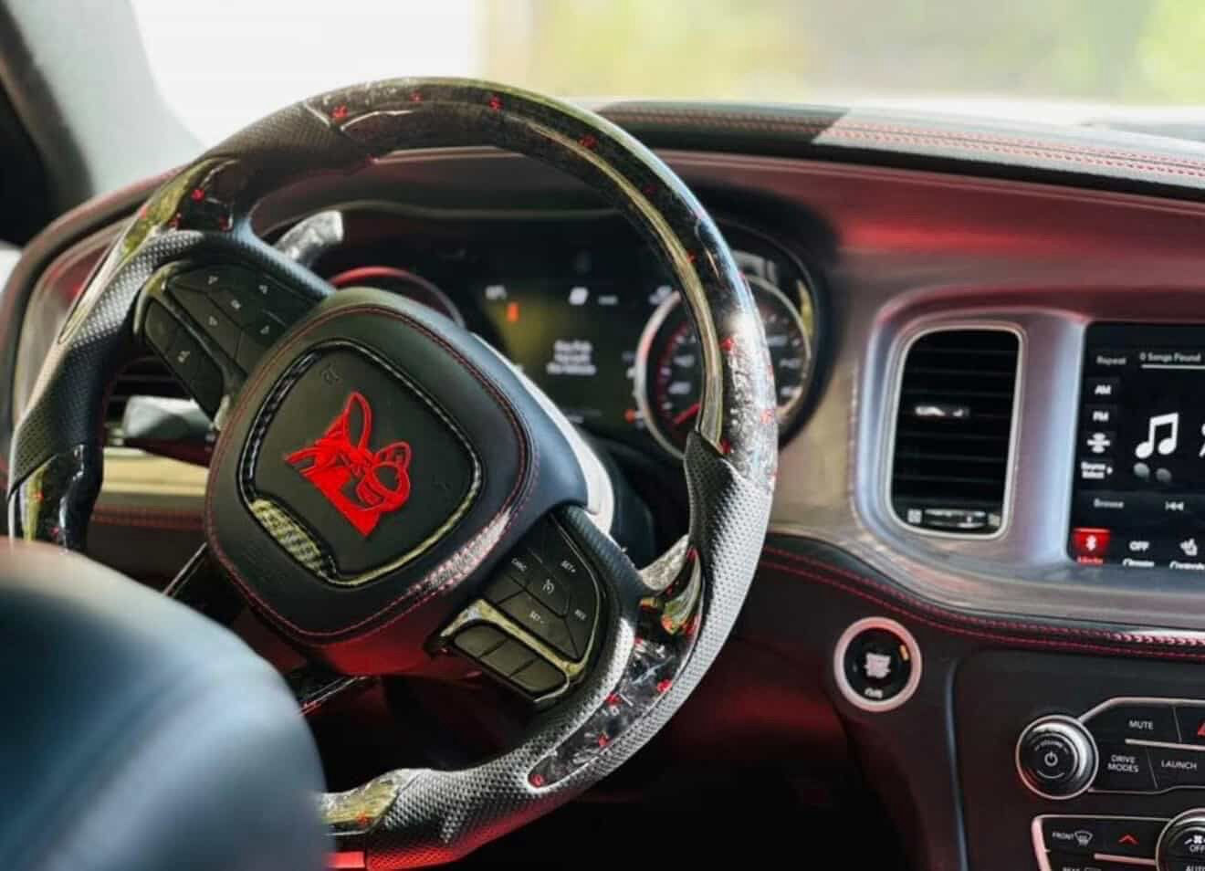 � للبيع – دودج جارجر سكات باك وايد بدي 2023 (Last Call) 🔥
📍 رقم بغداد – باسمي (تحويل فوري ثاني يوم)

🚗 المواصفات:

 • سكات باك وايد بدي – إصدار Last Call
 • الممشى: 27 ألف ميل
 • بدون فتحة سقف وبدون رادار أمامي
 • داخلية جلد أحمر (كنتار)
 • سقف روز رايز
 • كشنات تدفئة + تبريد
 •  كشنات ميموري خزن + ستيرن كهرباء 

⚙️ الإضافات:

 • برمجة مصطفى إيكل
 • هدرز + دبات و بوابات علي الوادي
 • شوتة AFE
 • ثروتل AFE
 • دركة كاربون فورجد
 • زرع عدسات LED
 • إنارة LED متغيرة
 • تغليف PPF طافي كامل

🛠️ الحالة:

 • حادث خفيف (بارد)
 • بارد جاملغ الخلفي فقط – بدون صبغ

📞 (***********)للاستفسار خاص أو اتصال
العنوان بـغداد العطيفيه جامع براثا
🔥 سيارة جاهزة، نظيفة،
