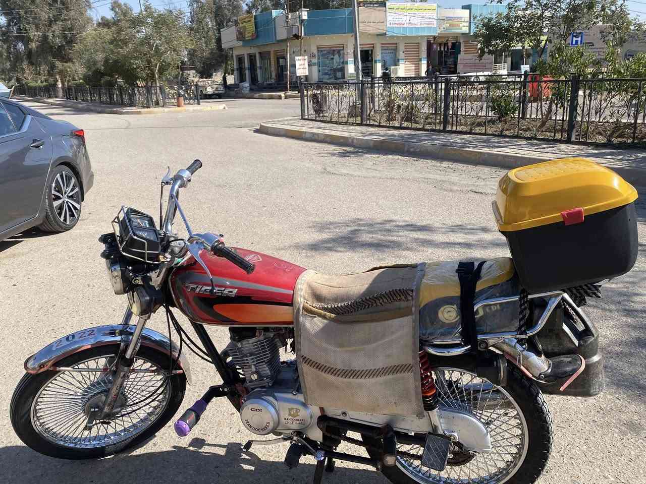 تايكر 20اوراق كاملة دراجة كاملة اي نقص مابيها بس بانزين و اطلع خير من الله السعر 375 وبيها مجال المكان ديالى دلي عباس السعر ***********
