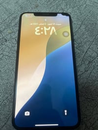 آيفون XS ماكس • ٦٤ جيجا • بطارية ٧٦%