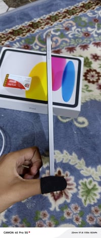 ايباد ١١ • بطارية ١٠٠٪ • نجف