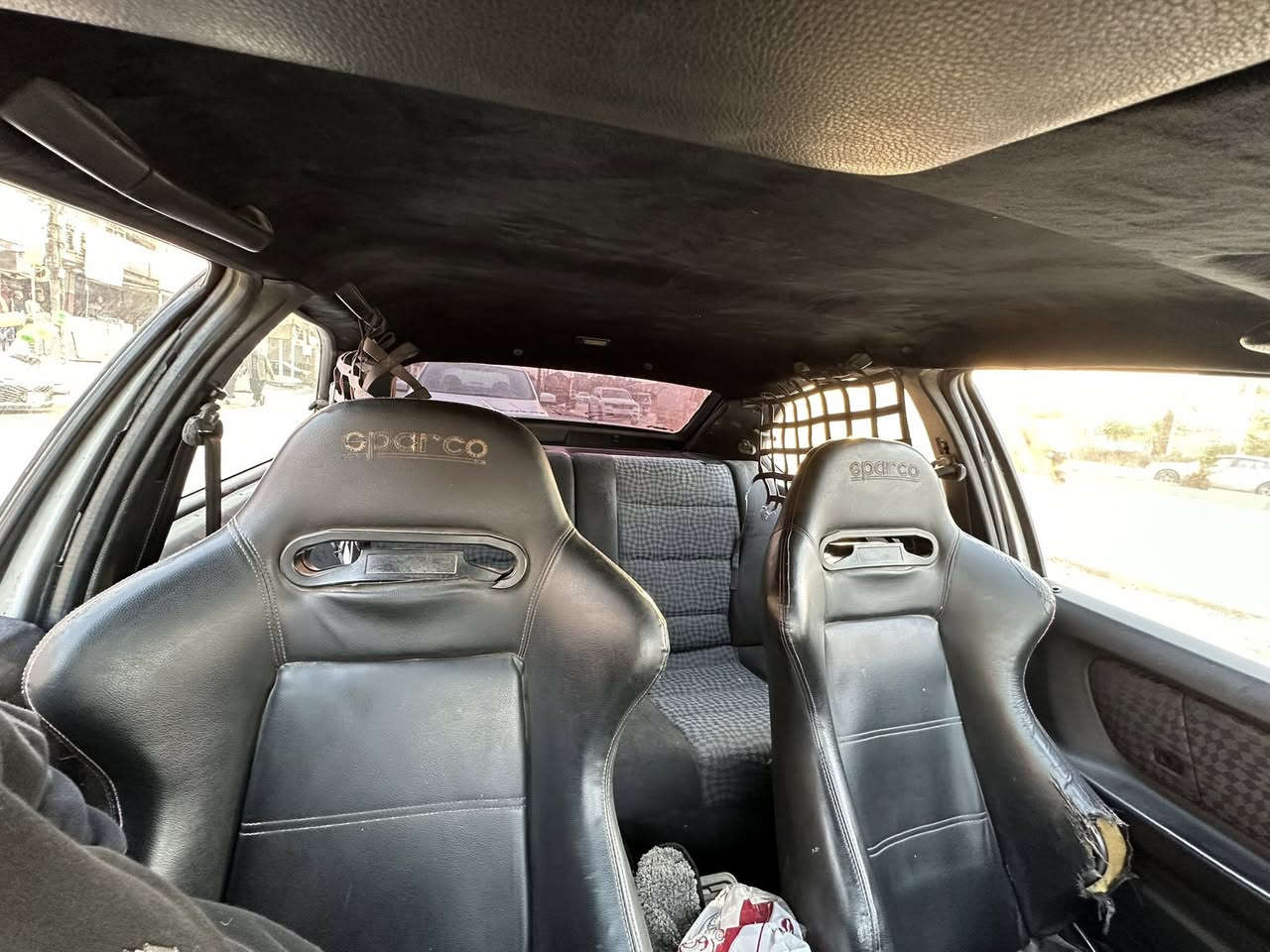 السلام عليكم T36موديل 2000محرك 8بستم حجم 30كيرمحرك نضاف قفل اكسل سيارة سعر 45مكان بغداد البلديات ***********
