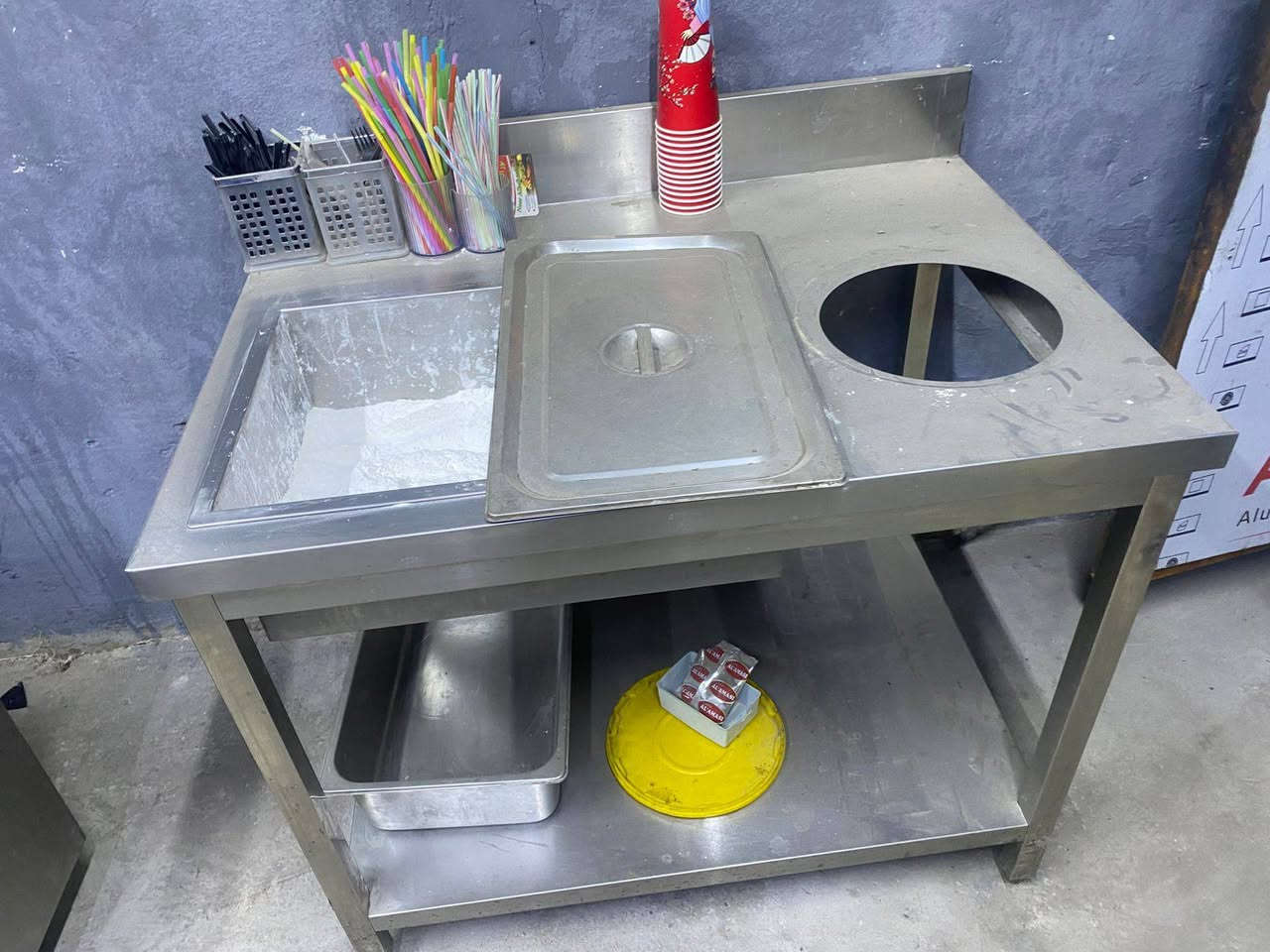 غراض مطعم نضيفات جدد بس انترك المحل وصار بيهن تراب فقط ع. فحص غراض جدد 7قطع قلايه وحمايه تمن وحمايه ستربس وكرل بركر و3ميوزه


**إذا كنت صاحب هذا الإعلان وتريد حذفه لأي سبب، رجاءا أرسل رسالة إلى الدعم الفني**