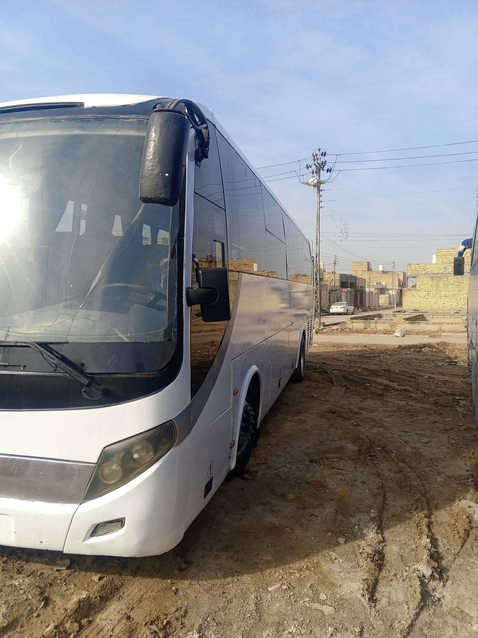 باص صيني البيع 45 راكب سياره جاهزه الشارع تخم تاير مكينه كمنز 6 بم ونوزل جوبلس اليت زنون شاشه تاب حدايديه جديده هورن براد سياره واحد ع واحد سعر 100 وبيه مجال قليل اتصال فقط أو تساب *********** بدون
