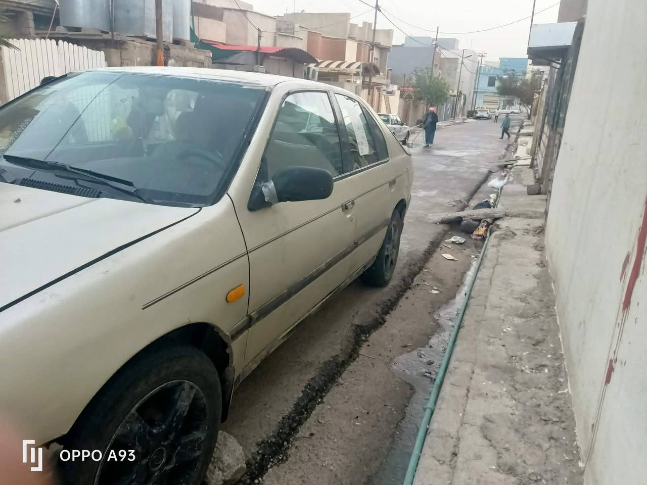 سياره نيسان براميره بس كير بي صفنه سعر على رقم ***********
