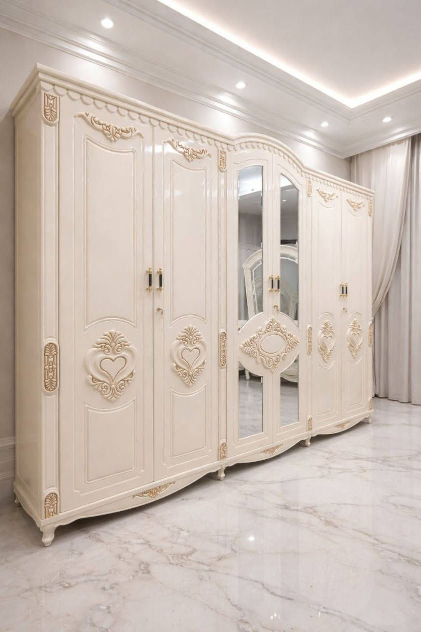 موديل القيثارة 
جاهز للحجز والتوصيل المباشر 
نجاره عراقيه ضمن الدرجى الاولى 
غرفه 6ابواب ملحق داخلي 
تتميز بالون الاوف
 وايت والتعتيق العسلي 
قياسات الكنتور
عرض الكنتور ٣امتار و٣٠ سم
ارتفاعه مترين و٦٠ سم 
عرض الزاويه ١١٠ بارتفاع الكنتور
المجرات حفر بالخشب
الصوميه ١٨٠ في مترتين 
الوجه بلوك انديف 11ملم
الداخل صاج طبيعي 4ملم 

السعر مليونين و٦٥٠


**إذا كنت صاحب هذا الإعلان وتريد حذفه لأي سبب، رجاءا أرسل رسالة إلى الدعم الفني**