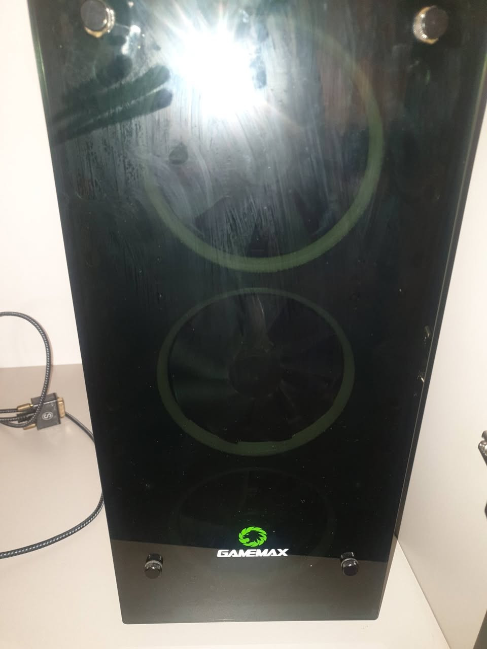 Case gammax atx
وية ٣ مراوح 
السعر ٥٠الف توصيل ما موجود لان جام
مكاني بغداد البلديات دور العمال


**إذا كنت صاحب هذا الإعلان وتريد حذفه لأي سبب، رجاءا أرسل رسالة إلى الدعم الفني**