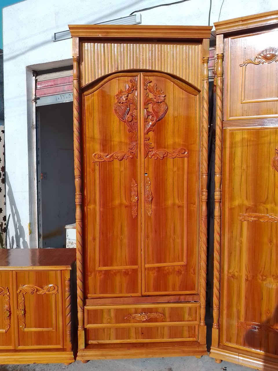 سعر 1850%***********
