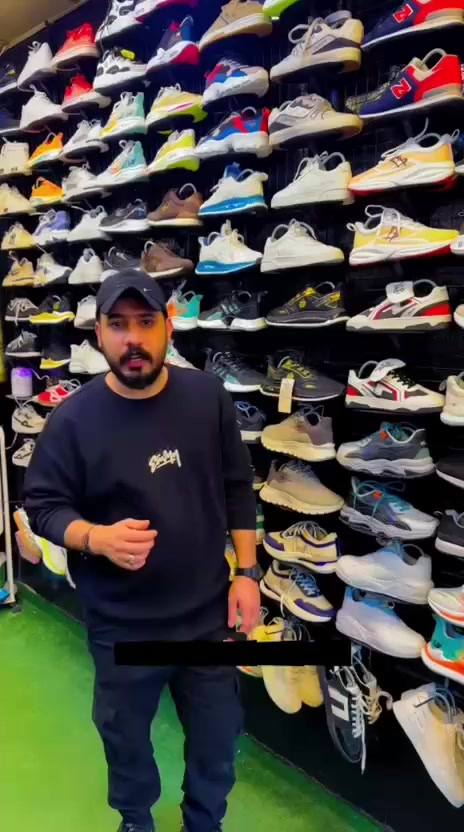 رجع توفر العرض وشرط على القوي والأصلي 
3 ازواج بـ25 الف بس لعرض لمدة 3 ايام فقط لحگو *********** العنوان العماره منطقة الأسكان جهة حي ثوره قرب المطاعم عكوش اللأحذية الباله الأوربيه متواجدين من ساعه بل4 العصر لحد11 بليل
