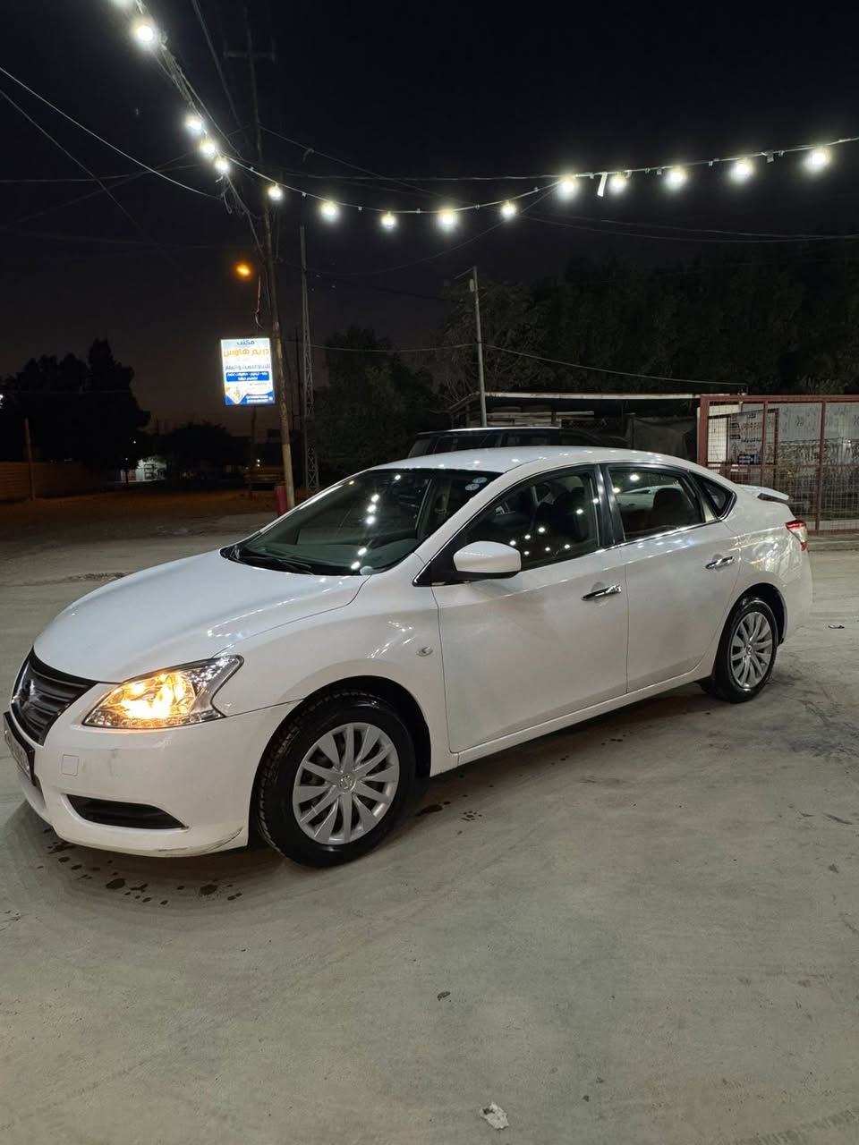 السلام عليكم
نيسان سنترا 2020 خليجي 
السيارة بأسمي بيها طخة بسيطة بل جاملغ الامامي السيارة خير من الله مابيها نقص السيارة نظيفة وعلى ايدي مال جناي
رقم اربيل تحويل ثاني يوم ماكو اي غرامة مكان السيارة بغداد الغزالية السعر 126$ وبيها مجال للطيبين 
الهاتف/ ***********
