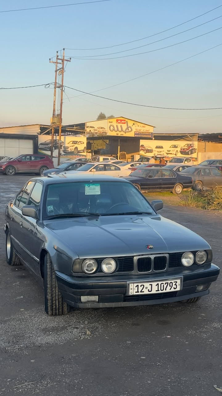 السلام عليكم
بي ام
حجم 520 كبس دجتال
سياره فول بس كير عادي
سلايت روف
تدفئ بلكشنات
٤ جامات كهرب
اريل بجاملغ
لايت زيلون 
بلاجكتور بدعاميه
مدوشم كشنات جديد 
غرفتها حلوه
رقم سنويه هزه فحص كلو جديد
سياره مصبوغه عام جماليه
٤ تايات جديد
وياله جديد
طخمه نظيف
كوبون بانزين بيها
سياره جاهزه مجهزه ونصبتها حيل حلوه
وسعرها مناسب تكدر تتصل وتدلل
***********
