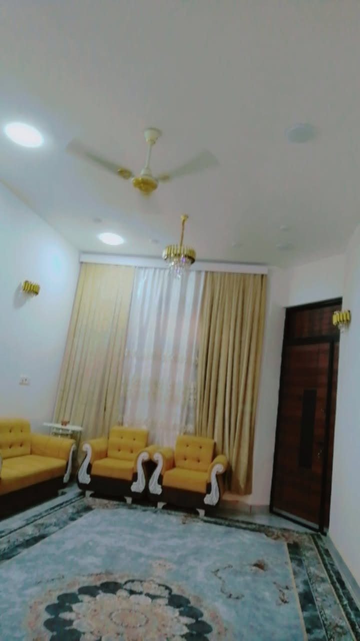 بيت للبيع مساحه 200 متر بدايه منطقه حجي حسن الجمعيات ***********
