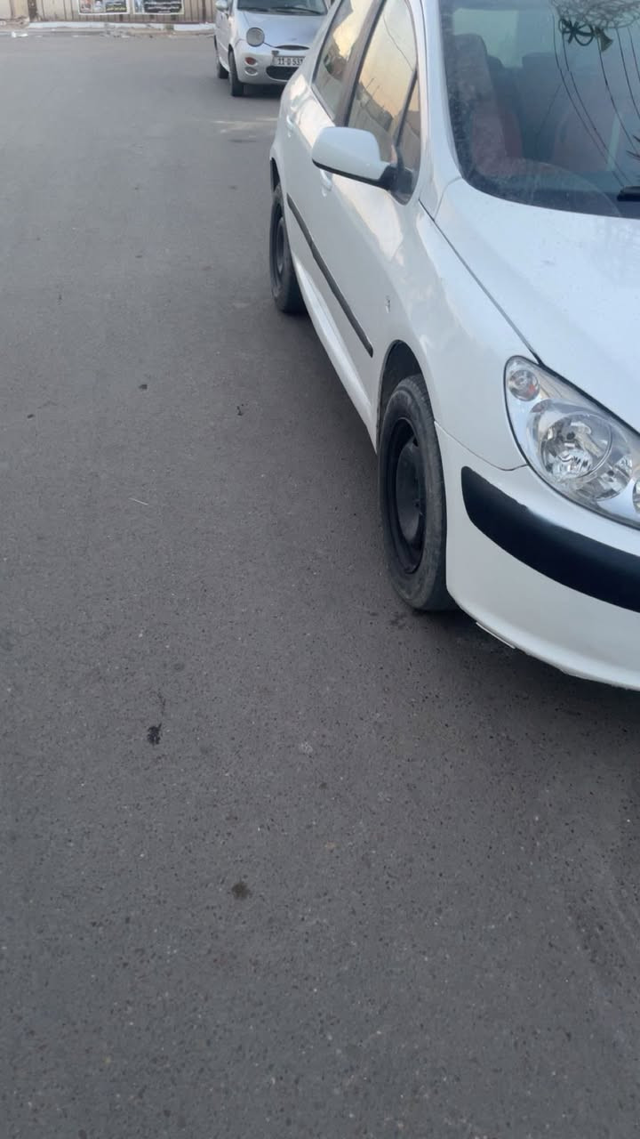 السلام عليكم للبيع بيجو 2005 كير محرك  مكفول تخم تاير صدر جديد شاشه جديد 
صبغ عام للجماليه (السعر55 ) الستفسار ***********
رقم بغداد
