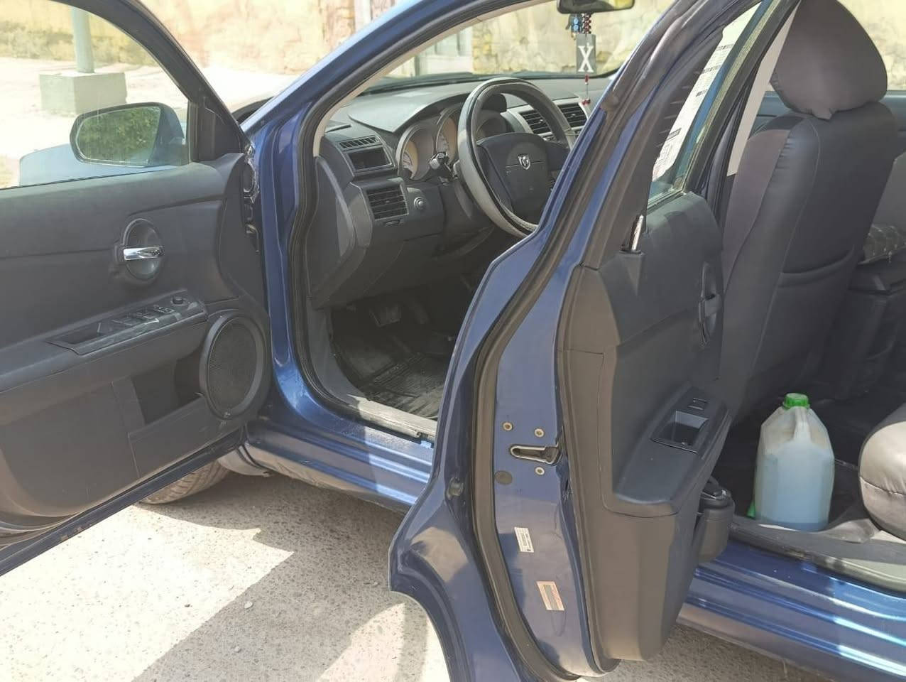 دوج افنجر 2009 رقم ميسان دولي بأسمي
 مكينة 2400CC
حدادية جديدة 100/100 
 كهربائيات شغالة كاملة
 وتدفئة وتبريد وشاشة تاب كاميرا خلفية دوارة دواخل
 جديدة  100٪ كشنات دوشمة جلد وارضية جلد
 حادثها جانبي جزء من الباب الصدر
 بيها جراد بالقمارة
نقصها شريط ستيرن
ملاحظة/ صبغ ٣ قطع بدون حادث والمحرك فقط كازكت وتم تبديله
السعر 73 وبيها مجال 
المكان ميسان العمارة
رقم الهاتف ***********
