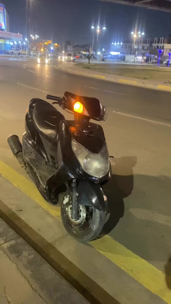 السلام عليكم سكنس فحل كابريتر ابيع كوم حديد يرادله كابريتر ول بجم تفلش كهرباىيات كله شغاله تجي تحمل وتروح اكفلك سرقه رايده ب٣٢٥ وبيه مجال رقمي ***********
