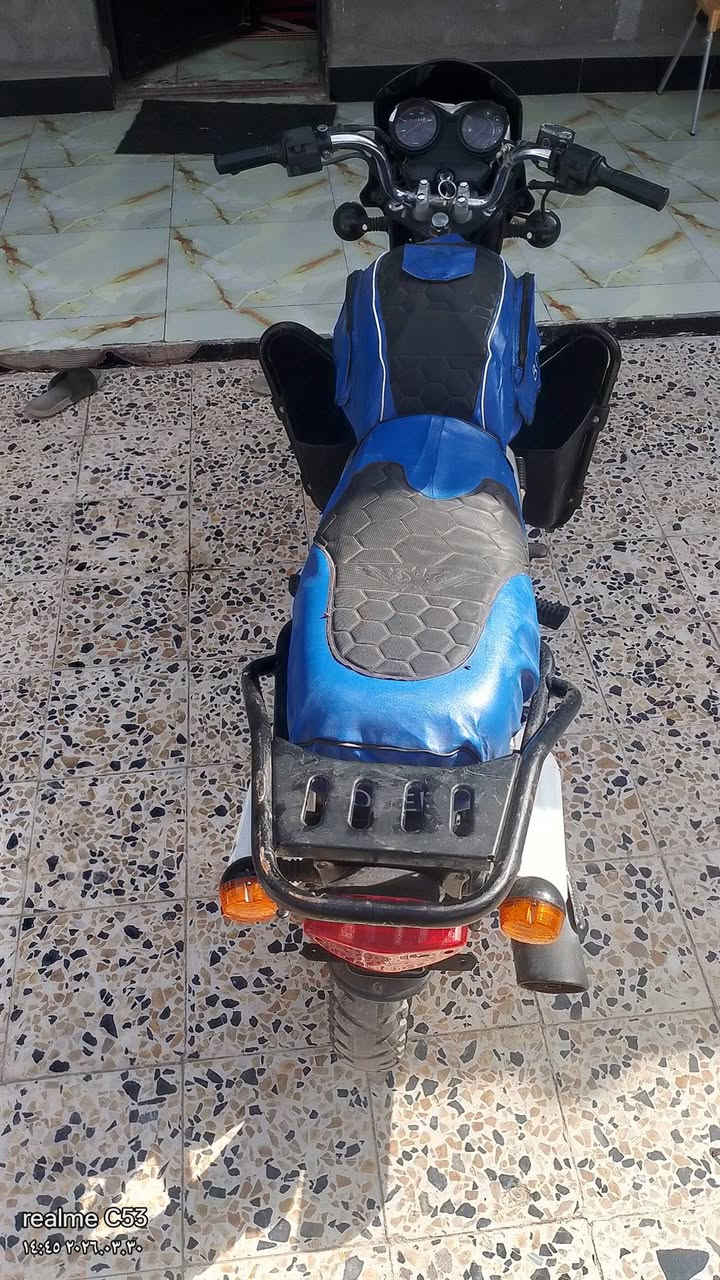 سلام عليكم بوكسر اللبيع وكيله سيد خلدون سعر 1250 وبيه مجال. العلم دراجه مجفته الشراي يتصل ***********
