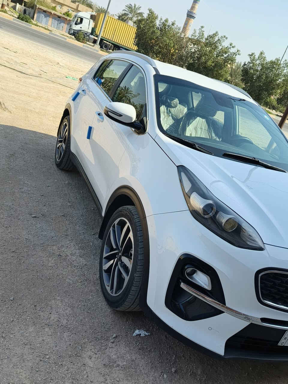 سبورتج ١٩ كفاله عده بارد بسيط مكانين ماشيه ٤٧ نص مواصفات سويج سياره جديده بمعنى الكلمه السعر ١٨٨ وبيها مجال بسيط عنوان اديالى جديده الشط ***********
