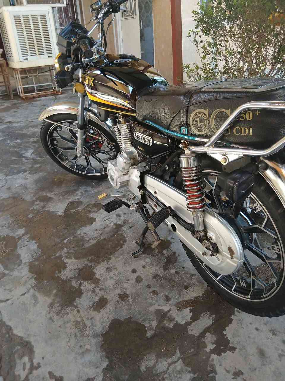سونك 5كير مكفوله مابيها كل نقص الدراجه جديده حيل موديل 24 سلف لايت اصلي اشاير دشبول كله شغال مكينه ما مطخوخه ابد السعر 600 مكاني محموديه لطيفيه ***********\\\《***********
