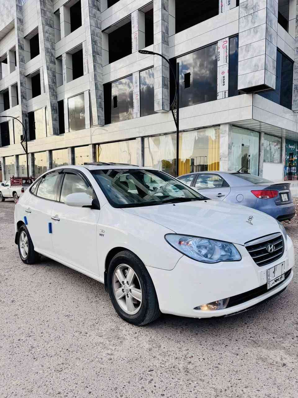 السلام عليكم للبيع افانتي ابيض
ادوات ( كص ) بدون لوحات 
(كصه جديده)
كير محرك شرط
تخم تاير جديد
تبريد تدفى شرط 
كهربائيات شرط  
السعر47وبيها مجال 
(ويرهم مراوس مع كص)
مكان سياره صلاح الدين (بيجي)

***********
***********
