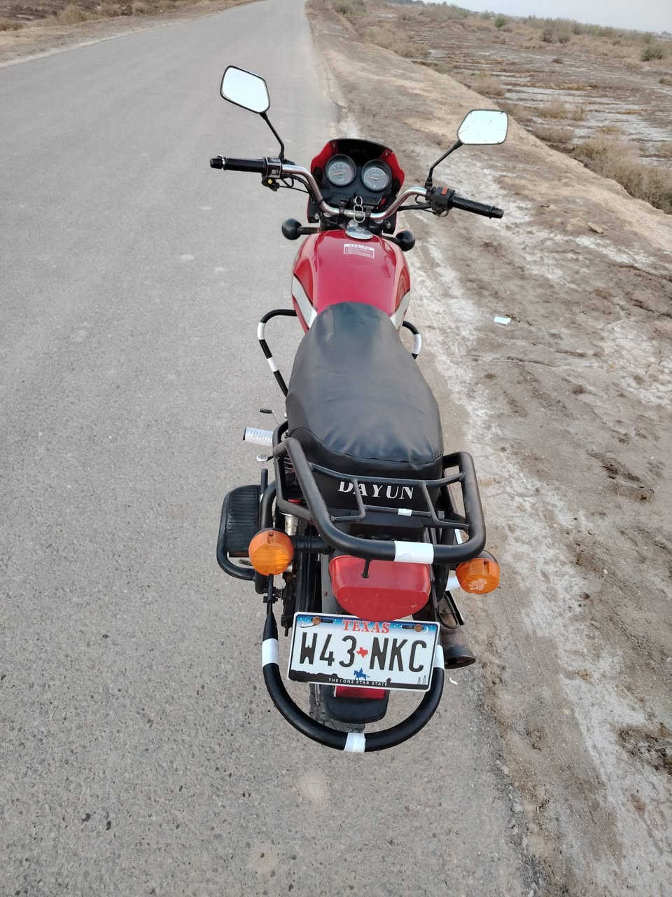 سلام عليكم دايون ماكس للبيع موديل21كفاله عامه وراق كامله جاهزه لترقيم العنوان الناصريه قضاء الصلاح ***********
