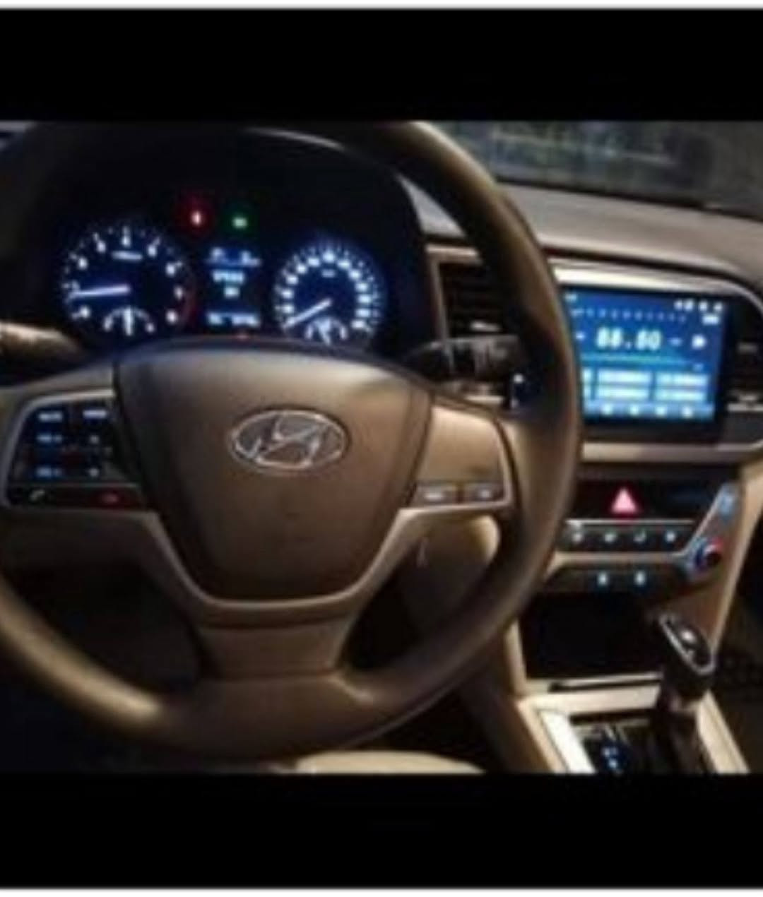 النترا  سوبر المرغوب خليجي
موديل 2018 فول 1/1 مكينه 2000 دوش
ماشيه 100 الالف 
كفاله عامه استخدام شخصي ومشي ممتاز وبدون اي كلوب بالعينه نظيفه بشكل جيد جداً 
فتحه سقف 
حساسات 
شاشه 
مري شفط
ارضيه مغلفه مع صندوق 
رقم اربيل سنويه منتهيه 
السعر 158 وبيه مجال وماكو هيج سعر 
للي يعرف السوبر
***********
مكان السيارة البصرة
