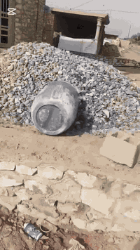 بِسْمِ اللَّهِ الرَّحْمَنِ الرَّحِيمِ
صب بيوت ناعم خشن حفر رصف بيوت
. صب بيوت
. حفر رصف بيوت
. تفليش البيت كامل
. تفليش الصبات والسراميك
. تعديل الحدائق
. رصف طرمة
. حفر ورصف وتنظيف البيت كامل
. تصعيد مواد بناء
. نقل بلوك
. نقل جص
. تحميل أنقاض
. نقل طين
. حفر أساس بيت كامل
. حفر أساس سياج
. حفر مجاري الماء
. تنظيف البيت كامل
الاستفسار خاص أو اتصال (***********
