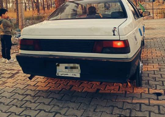 سلام عليكم
بيجو روى 2009 مكفولة من الضربة والصبغ والتبديل رقم بغداد كير نضيف مكينة خيط بخار راعيهة ما اندلة ببغداد سعرهة 18 الغرامات علية واتكفل براعيهة ميطلب ***********
