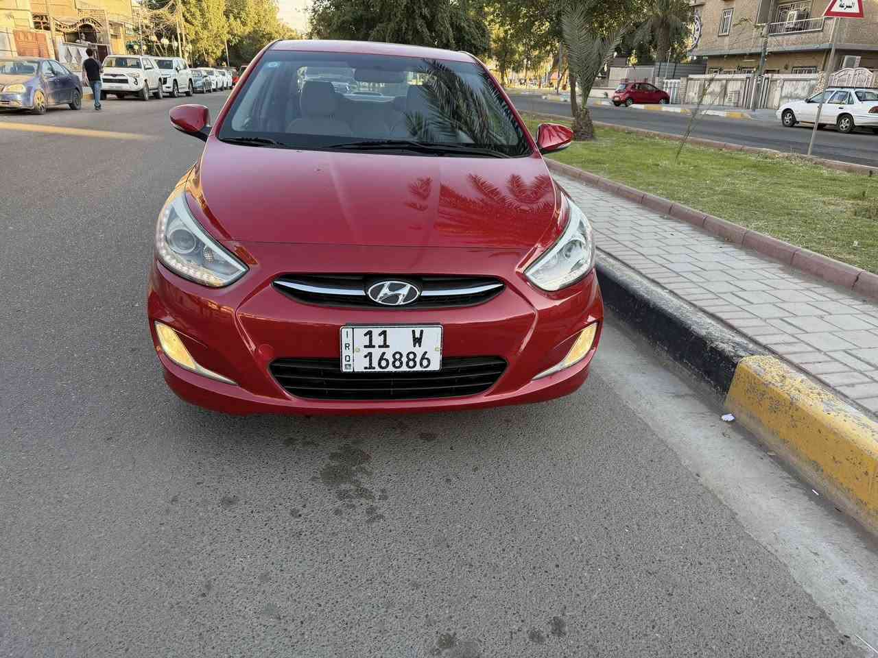 السلام عليكم اخوان اكسنت موديل 2015 السياره وراد خليجي بدون صبغ مكفوله عدا الدعاميه الامامي فقط مكينه 1600 لايت وبك لايت لد 5 ويل كب تحكمات شاشه 
4 دسك جاهزه السياره كير مكينه مكفولات بدون فتح تخم تاير جديد حداديه جديده تبريد شغال مختصر الكلام السياره جاهزه بدون مصرف ماشيه 99 الف كيلو حقيقي  بيها جراد بسيط بل قماره والصندوق بسبب الجادر سعرها 104 بيها مجال بسيط الي تخدمه يتصل مكاني شارع فلسطين 
***********
