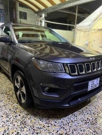 جيب كومباس  وارد أمريكي موديل ٢٠١٨ حادث دعاميه أماميه فقط  مكفوله كفال...