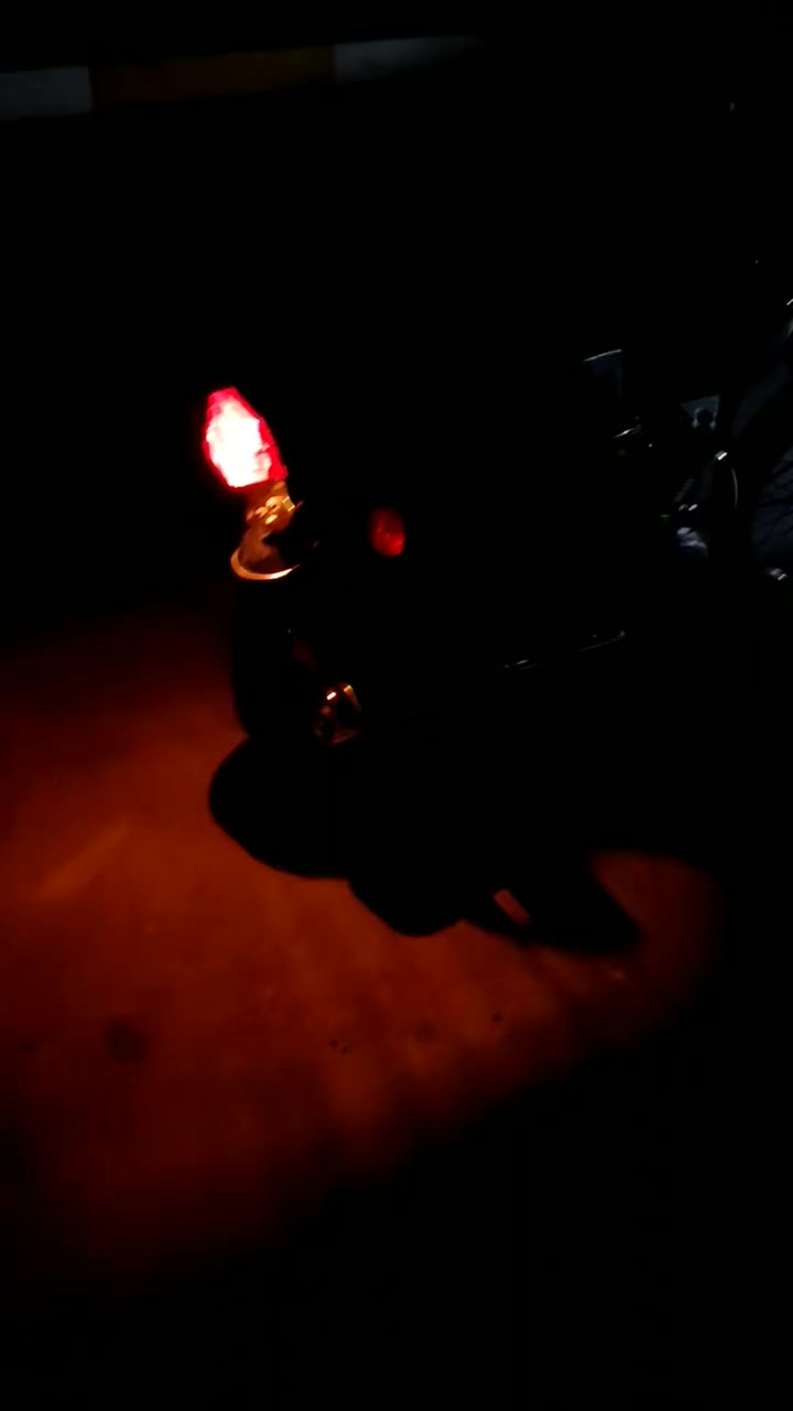 سلام عليكم متاح دراجه للبيع نامه 23 بدون
محرك اصلي نامه شرط ما مفتوح دراجه نظيفه كلش كامله وجاهزه سعره 650 مكان قضاء الميمونة 

تواصل ***********
