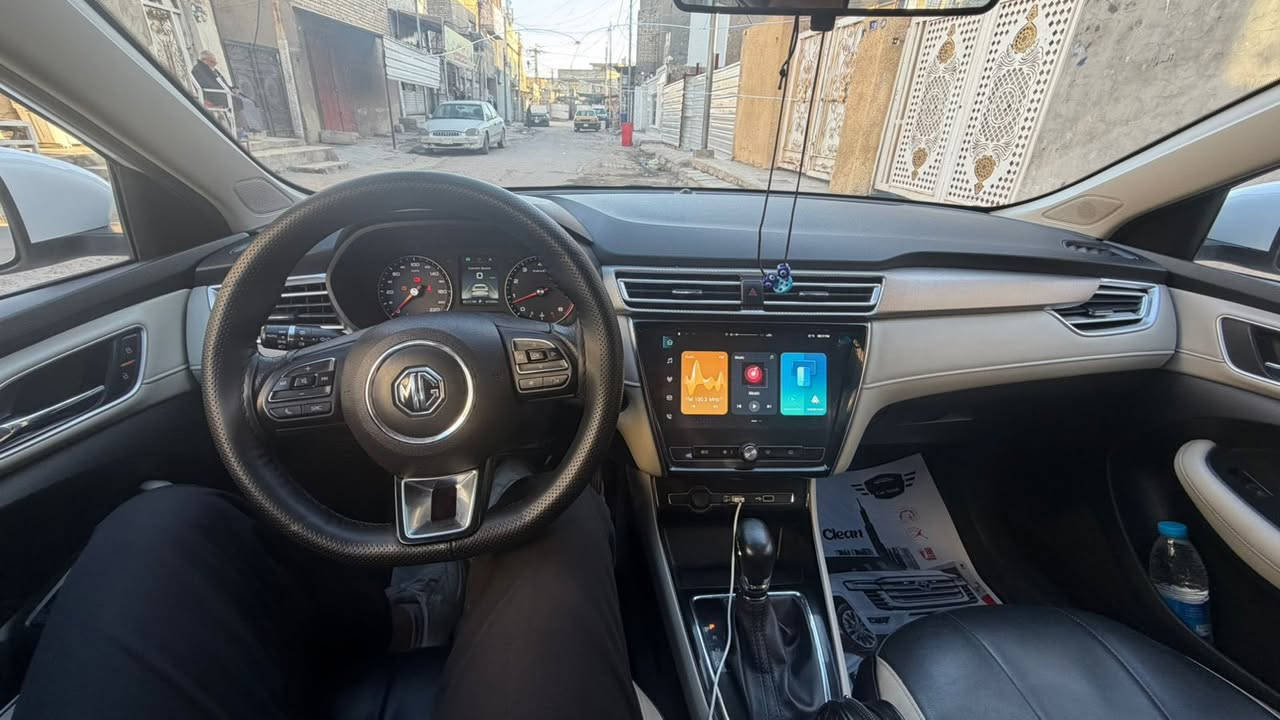 سلام عليكم للبيع MG5 موديل 2024 رقم بغداد باسمي تحويل ثاني يوم 
سياره ماشيه 41 الف حقيقي 
سياره مواصفات فول عدل الفتحه تحكمات بصمه LED محركها 1500. مكاني بغداد البياع تقاطع درويش
سعرها 110 بيها مجال ترايها زيرو امانه الله ملاحضه سياره بيها بارد بجاملغ الامامي كد شبر وجاملغ خلفي 3 اصابع***********
