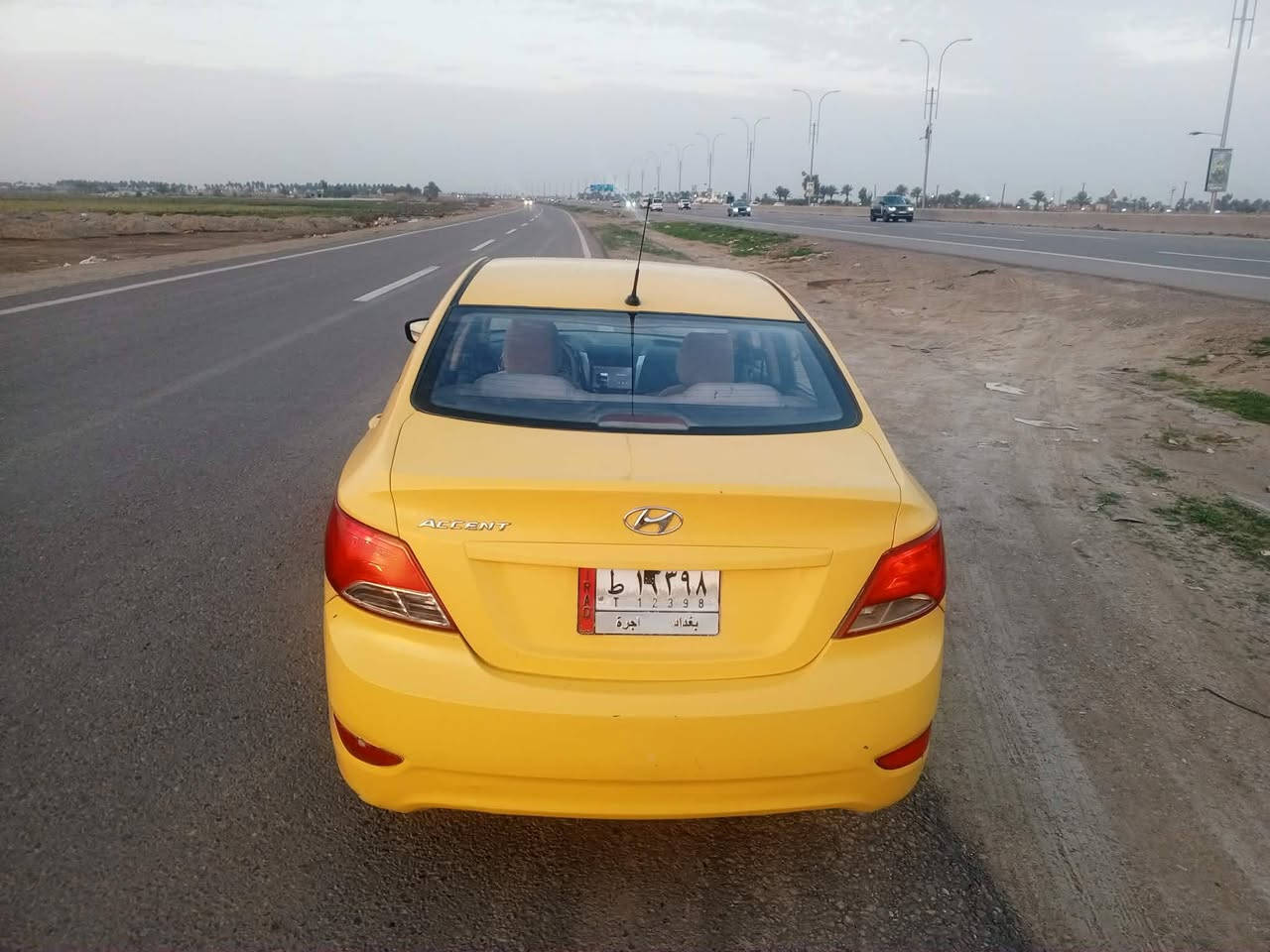 السلام عليكم اكسنت موديل 2015 خليجية محرك كير صدر تبريد تخم تاير سيارة جاهزه خير من الله السعر 80 الرقم *********** بغداد الدوره
