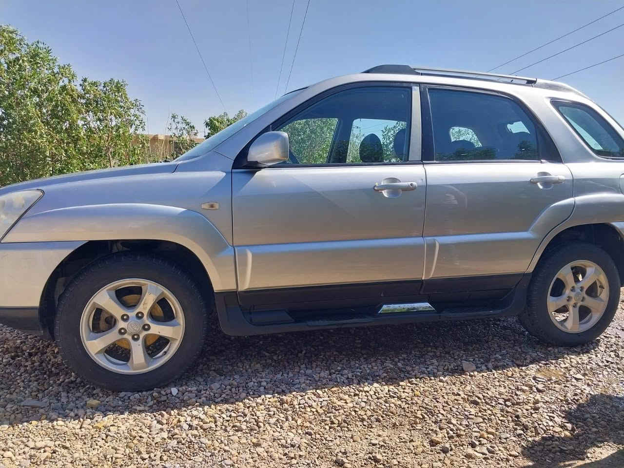 سبورتج 2010 كوري داخل اسود جلد 
باسمي رقم واسط انكليزي  
السعر 118
ضرر جاملغ خلف اثر(الاطار خلع من مكانه) والباب صبغ توحيد لون
كير محرك تبريد جديد 
والسونار مرفق بل منشور 
المكان واسط الكوت بيع فقط مكلف بل نشر ***********
