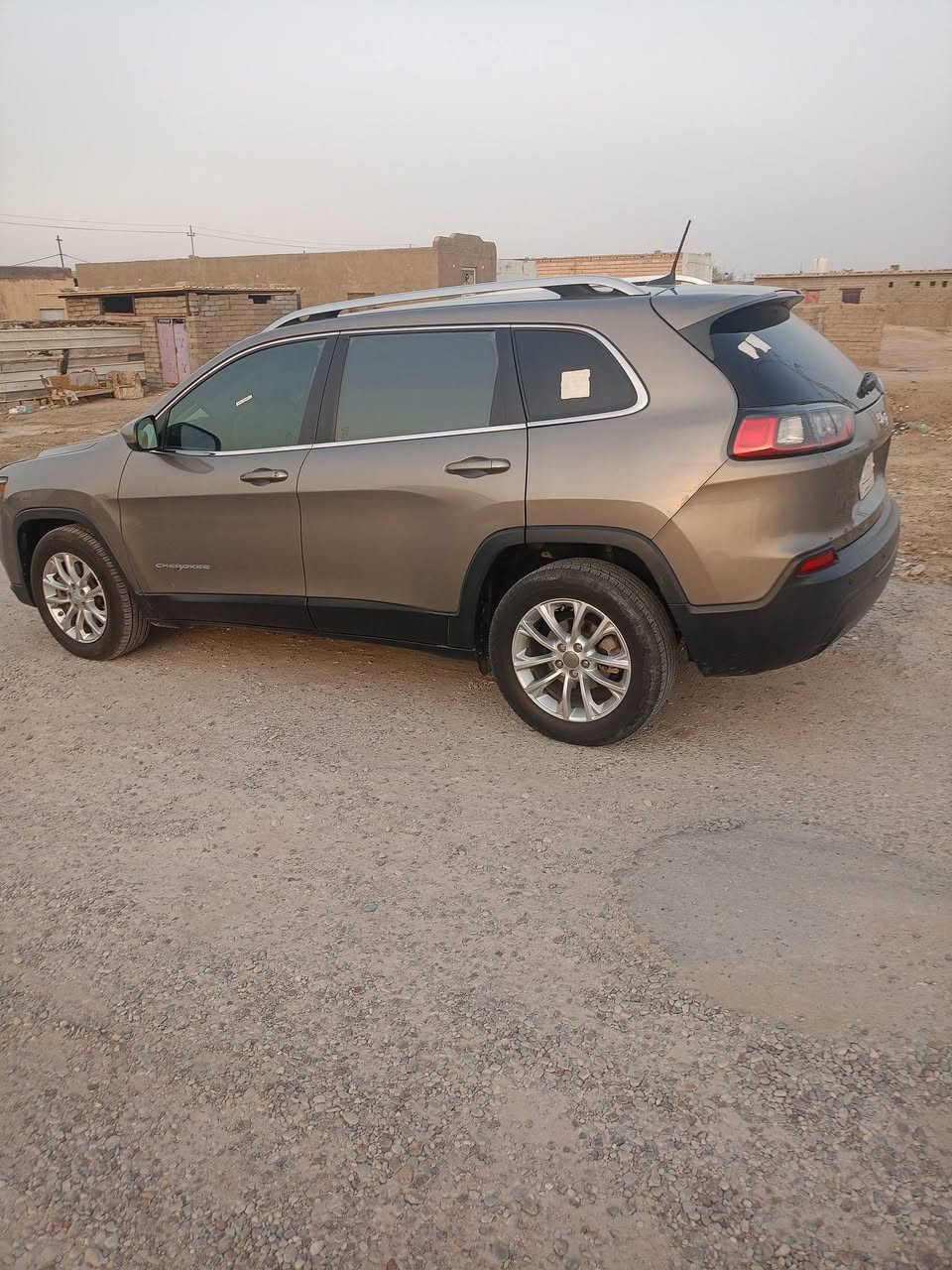 جيب شيروكي بزون موديل 19محرك2400 تريد مراوس حسب القناعه تريد بيع هم اني بل خدمه وتحياتي لجميع /عنوان سوگ الشيوخ ناحية الطار


**إذا كنت صاحب هذا الإعلان وتريد حذفه لأي سبب، رجاءا أرسل رسالة إلى الدعم الفني**